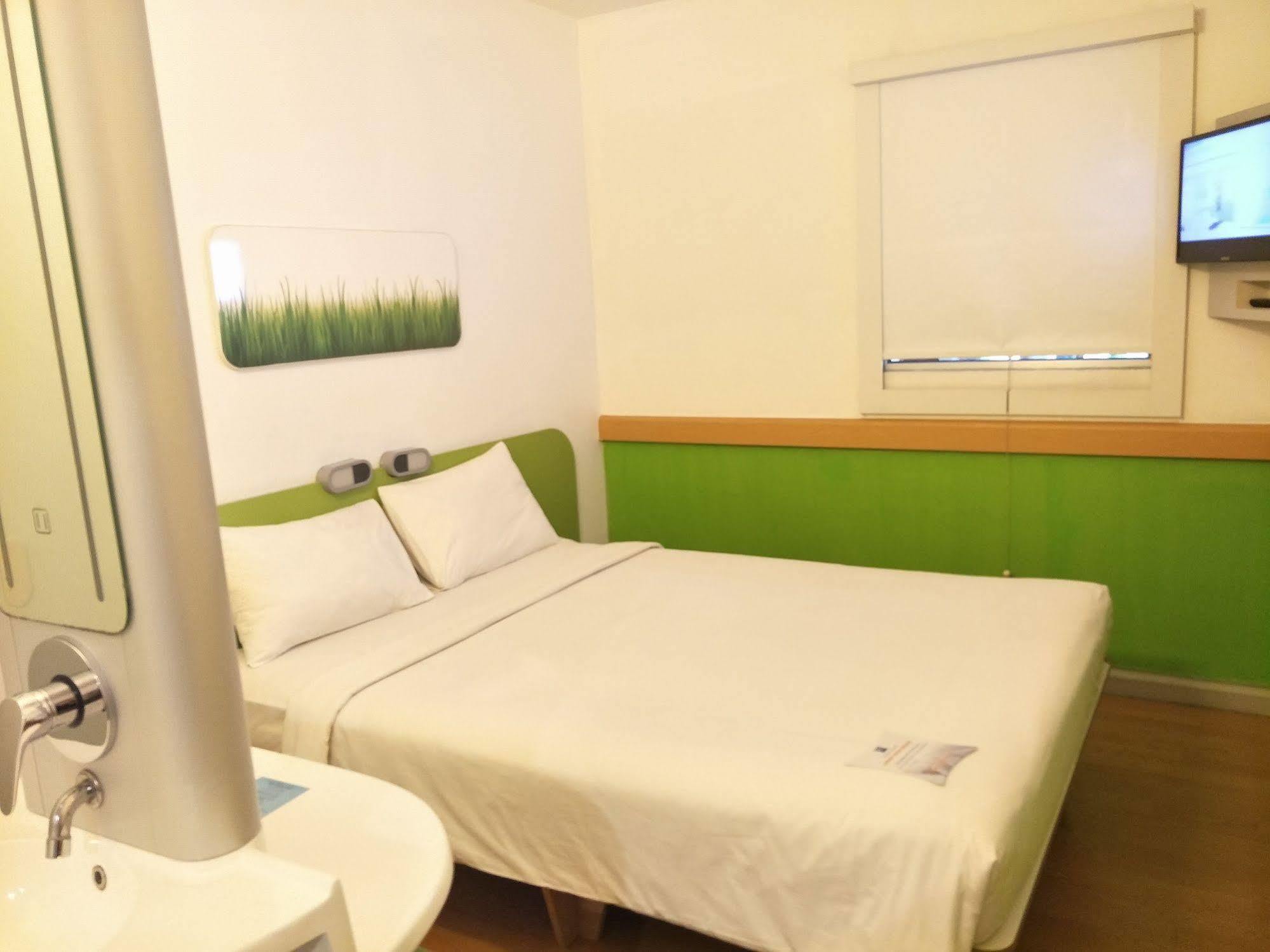 Cordia Hotel Surabaya Airport - Hotel Dalam Bandara - Formerly Ibis Budget Surabaya Airport Sidoarjo Ngoại thất bức ảnh