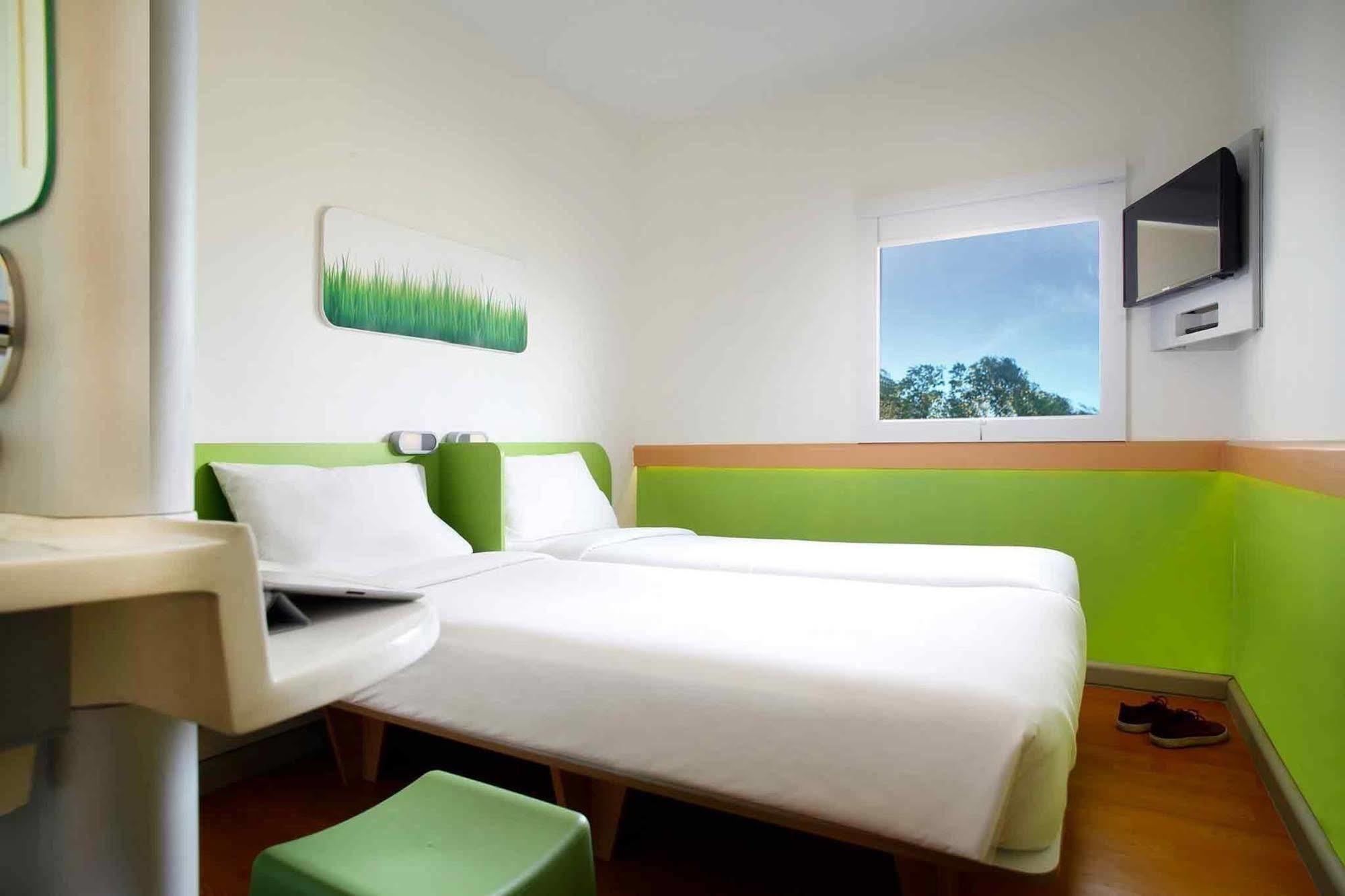 Cordia Hotel Surabaya Airport - Hotel Dalam Bandara - Formerly Ibis Budget Surabaya Airport Sidoarjo Ngoại thất bức ảnh